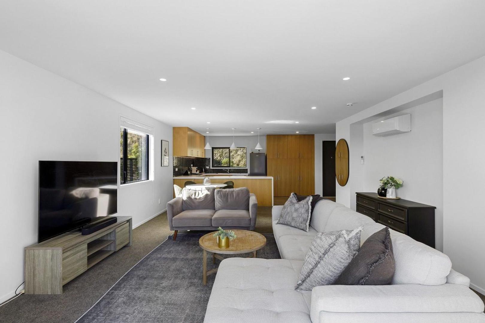 Whitby Townhouse Vila Porirua Exterior foto