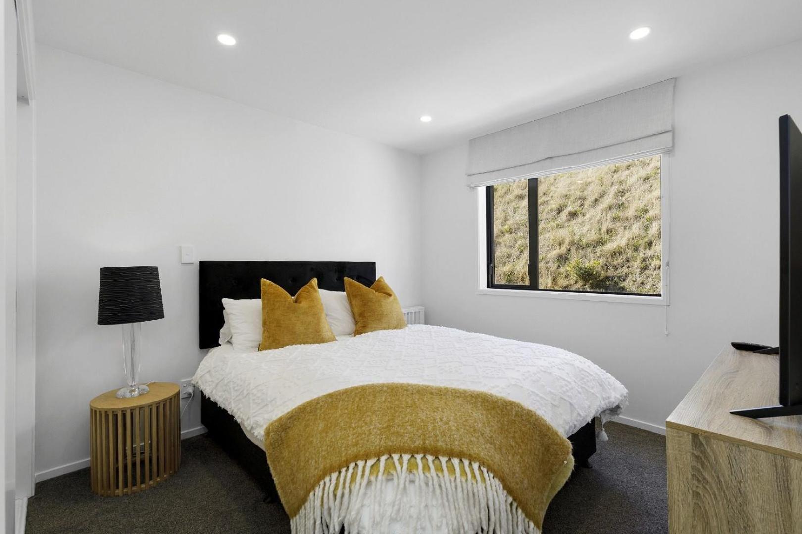 Whitby Townhouse Vila Porirua Exterior foto
